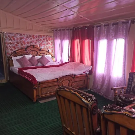Midway Home Stay Jibhi Exterior photo