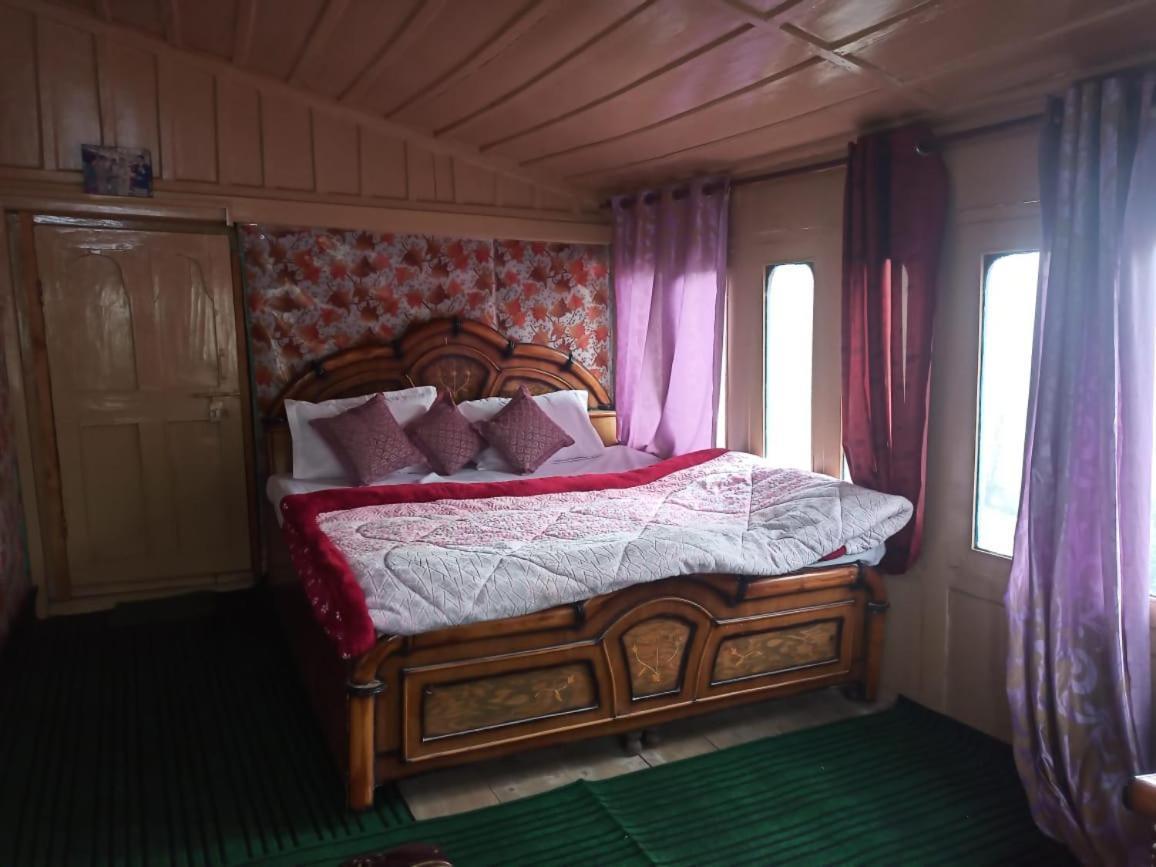 Midway Holiday home