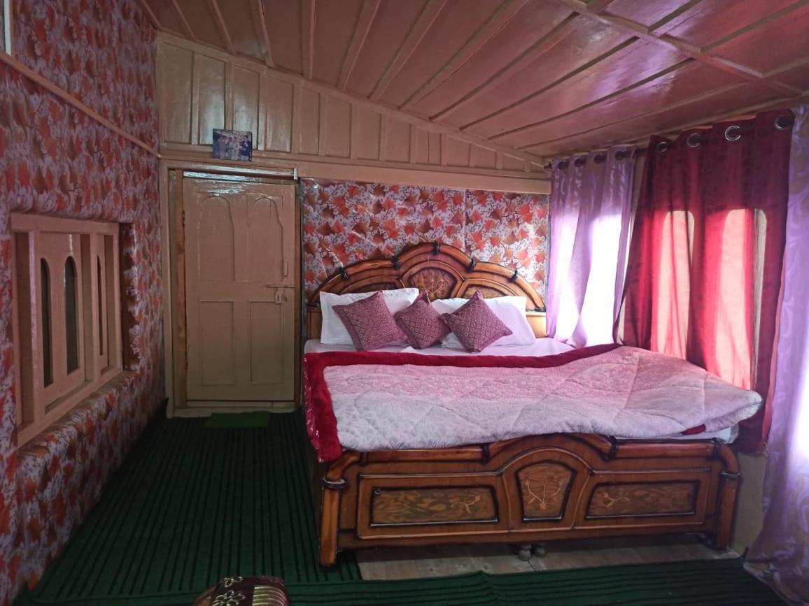 Midway Holiday home